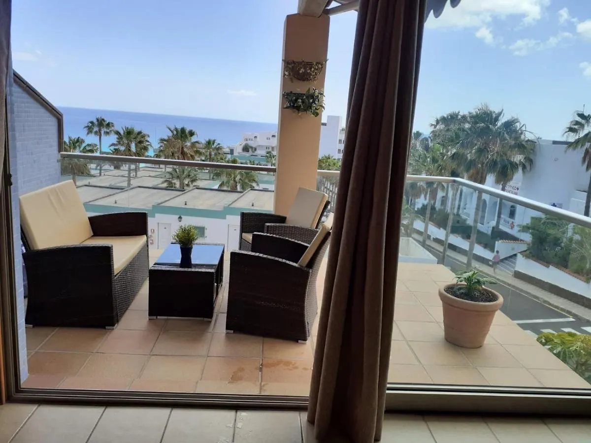 Esquinzo Pool & Beach location